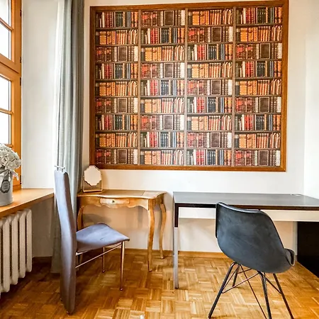 아파트 Luxury Decor & Amazing Island Views, Center! 5mins Rynek