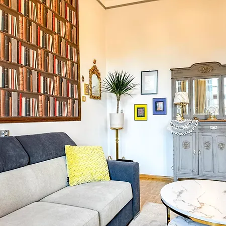 아파트 Luxury Decor & Amazing Island Views, Center! 5mins Rynek 브로츠와프