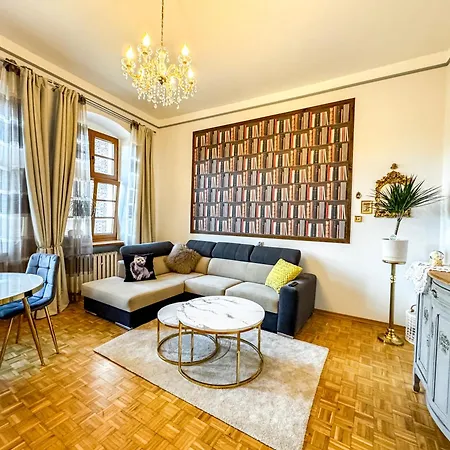 Luxury Decor & Amazing Island Views, Center! 5mins Rynek 브로츠와프